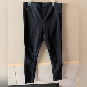 Black Skinny Jeans